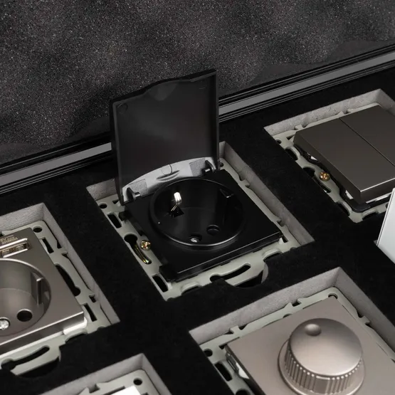 Фото #5 товара Демо-кейс WRA-CASE-MTL-BK-V1 (Arlight, Металл)