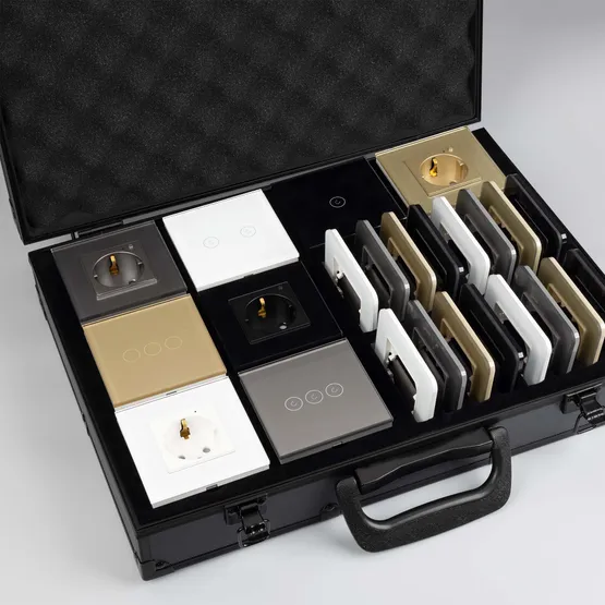 Фото #1 товара Демо-кейс WRA-CASE-MTL-BK-V4 (Arlight, Металл)