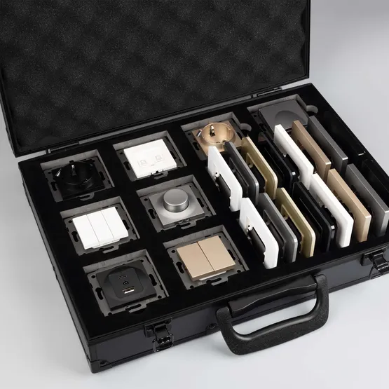 Фото #1 товара Демо-кейс WRA-CASE-MTL-BK-V3 (Arlight, Металл)